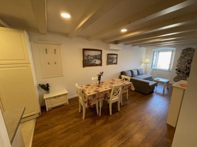 Apartment Concetta Крес Екстериор снимка