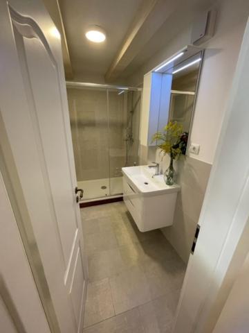 Apartment Concetta Крес Екстериор снимка