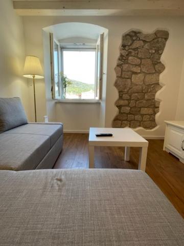 Apartment Concetta Крес Екстериор снимка